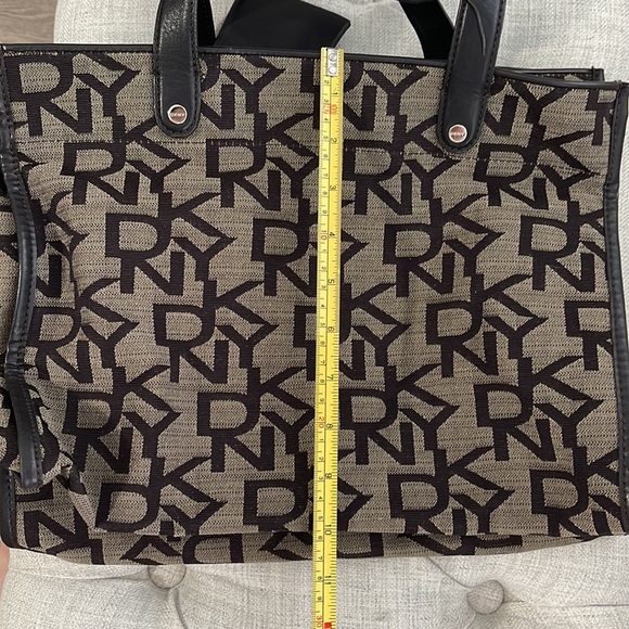 Dkny tote - Picture 7 of 12